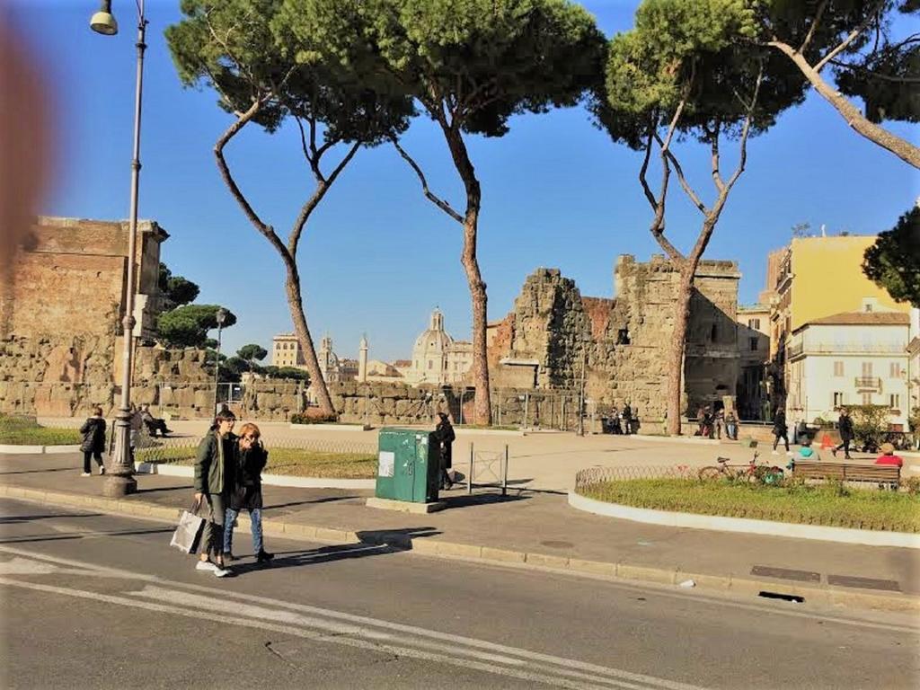 Casa Vacanze Colosseum By Alice Rom Eksteriør billede